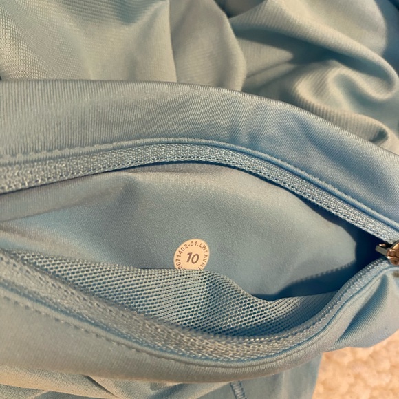 Women's Lululemon Shorts - Picture 7 of 7